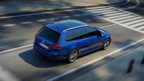 A fost livrat modelul Volkswagen Golf R cu numărul 200.000 - FOTO