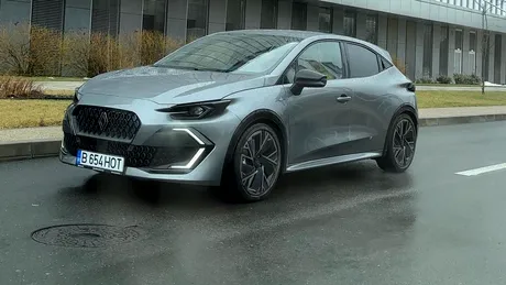 Prim contact cu noul Renault Clio în România. Cât de matur a devenit bestsellerul francez