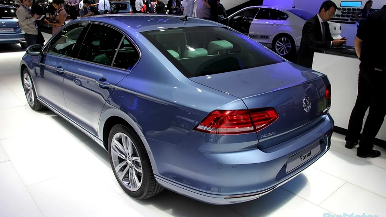 2-noul-vw-passat-paris-2014-15 
