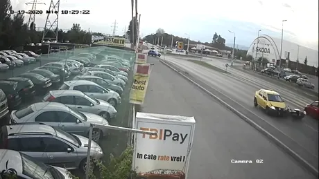 Cine este și ce se întâmplă cu șoferiţa care a accidentat un poliţist pe motcicletă în Buzău - VIDEO