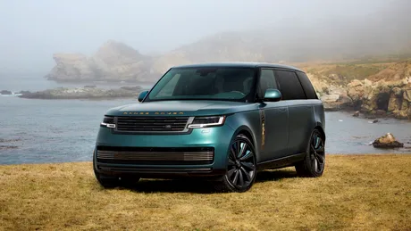 Range Rover SV Carmel Edition are embleme placate cu aur și costă peste 300.000 de euro