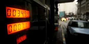 Acciza la motorină va continua să fie redusă cu 25%, dar prețul la pompă s-ar putea majora. Litrul ar putea depăși 11 lei
