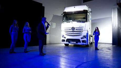 Cel mai modern camion din lume, Mercedes-Benz Actros, a fost lansat şi în România - GALERIE FOTO