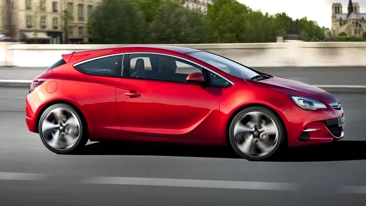 Paris 2010: Opel Astra GTC