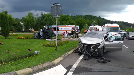 Șase persoane au fost rănite într-un accident rutier produs în Cornu, Prahova - GALERIE FOTO
