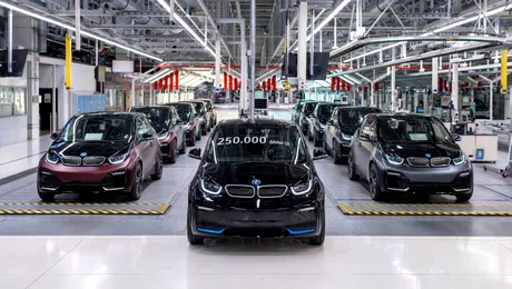 BMW își ia adio de la primul model electric din istoria mărcii cu o ediție specială i3 Home Run