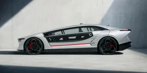 Ceer Exobot, prima mașină a Arabiei Saudite. Are 850 CP și autonomie declarată de 670 km