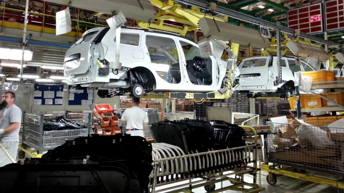 Ministrul economiei: Dacia ar putea relua producția în aprilie