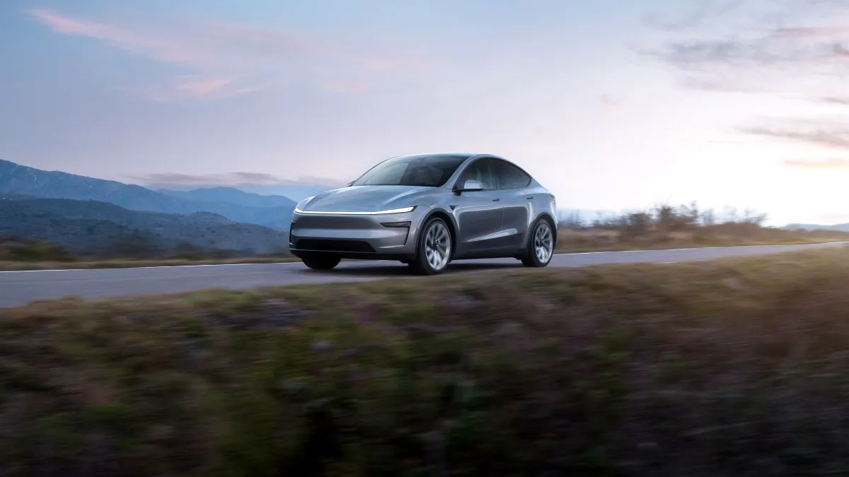 Noua Tesla Model Y poate fi comandată acum și în România