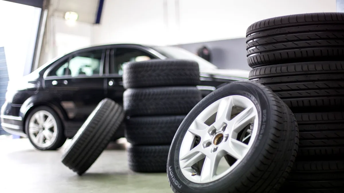 Cele mai bune anvelope de iarnă premium de mărimea 205/55/R16