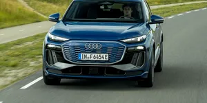 Audi Q6 e-tron, test pe drumurile din Olanda: când tehnologia devine parte din experiența de condus (P)