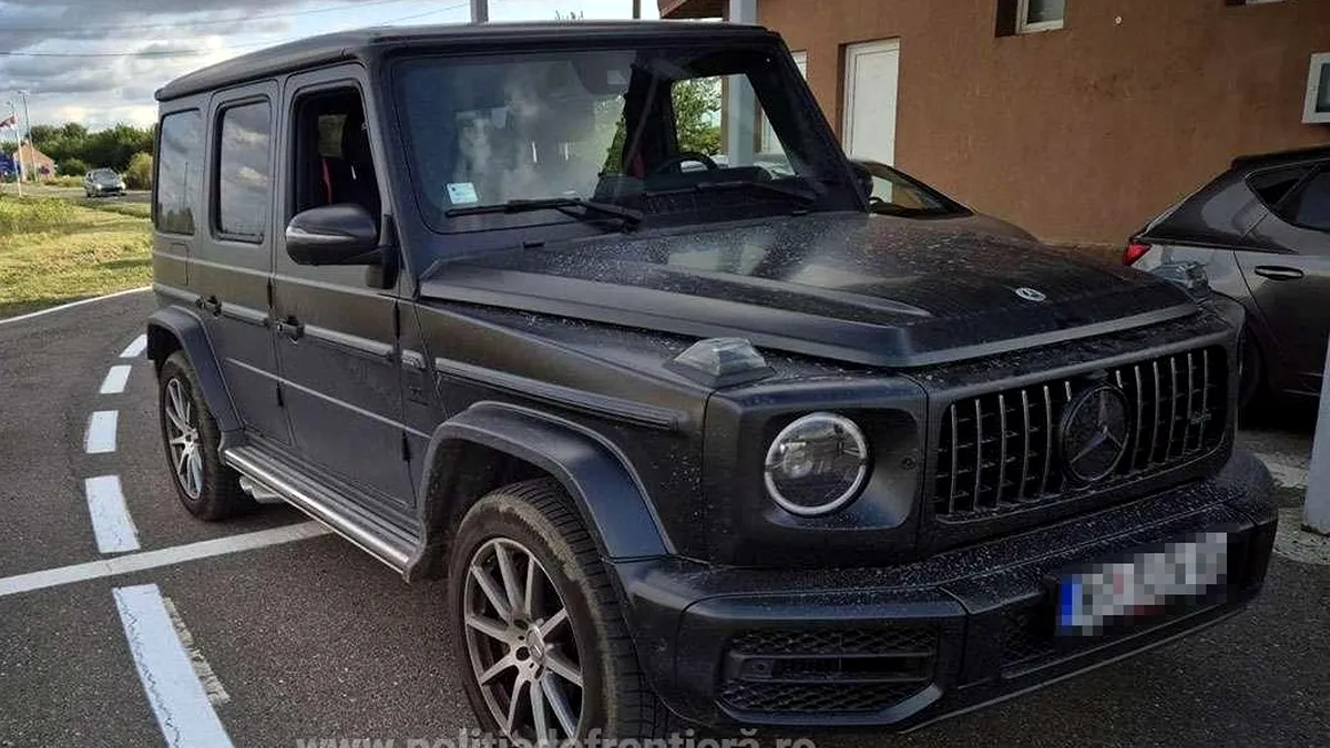 Mercedes-Benz Clasa G de 200.000 de euro, descoperit la granița României. Ce au mai găsit polițiștii
