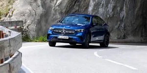 Mercedes-Benz surprinde cu primul avans al profitului din ultimii trei ani. China rămâne marea problemă