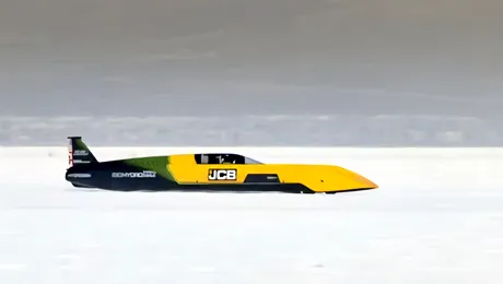 Prima mașină pe hidrogen care depășește 650 km/h. Record pentru singurul om care a spart bariera sunetului într-o mașină