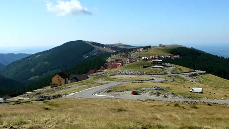 Ce a păţit un şofer oltean care s-a aventurat cu maşina pe Transalpina