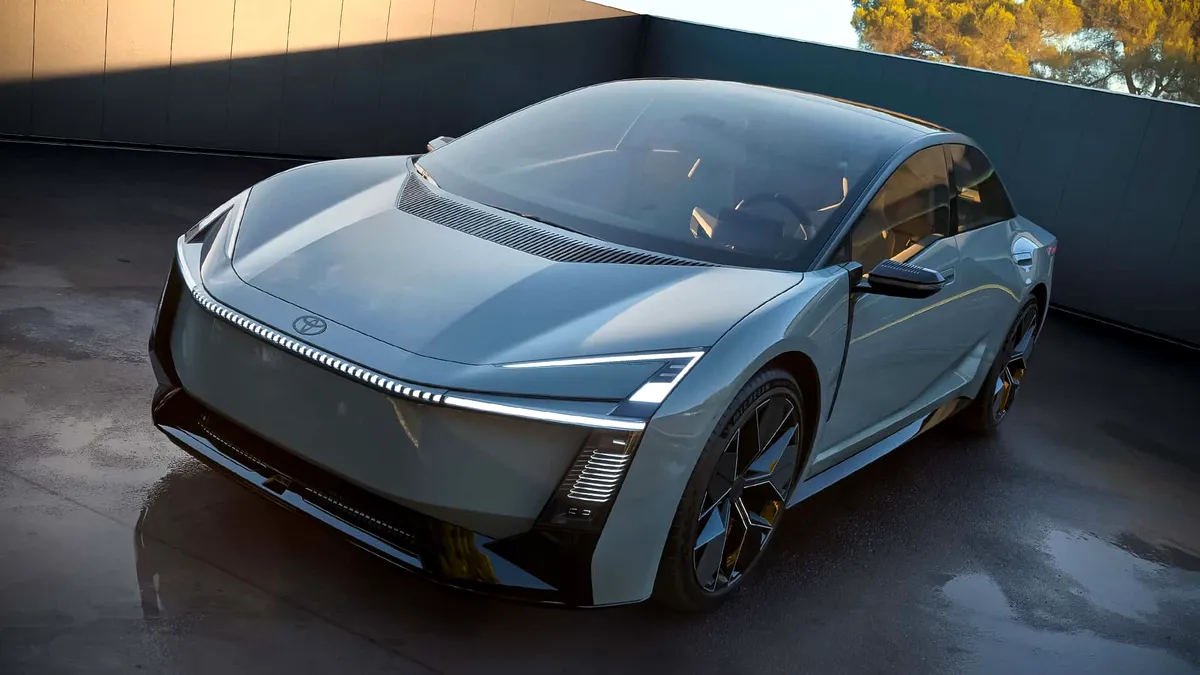 VIDEO | Toyota Corolla Concept: Cea mai radicală transformare din istorie. Ce îi lipsește noului model?