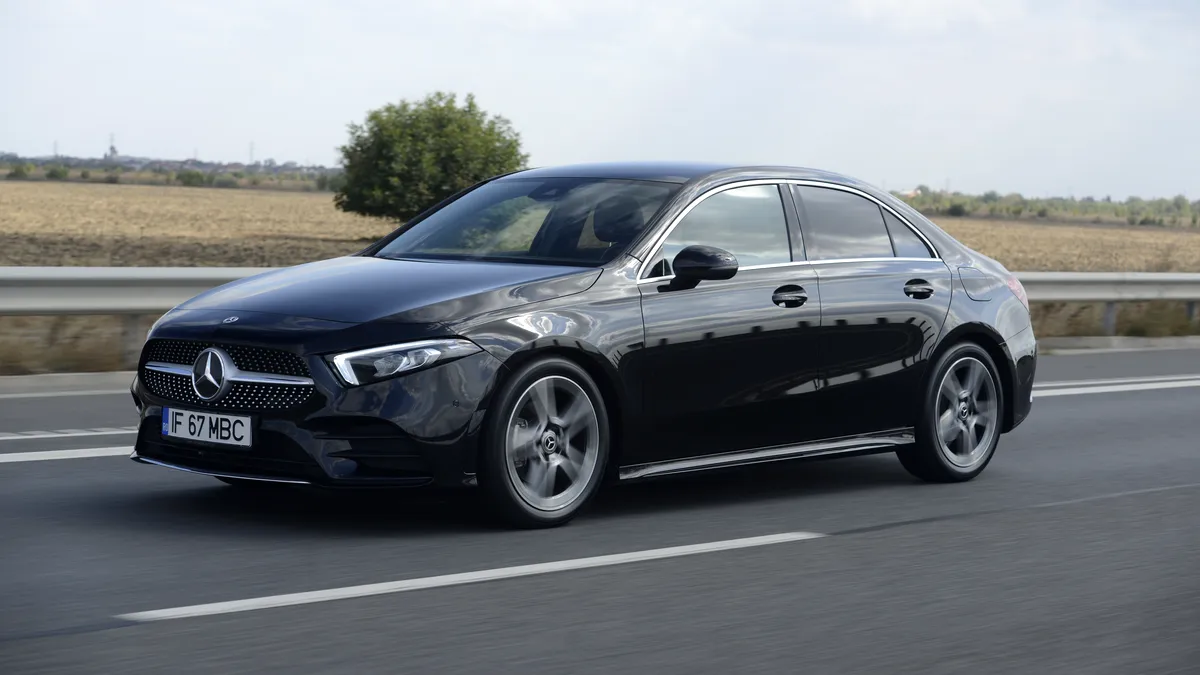 Test drive Mercedes-Benz Clasa A Sedan. Cea mai accesibilă limuzină