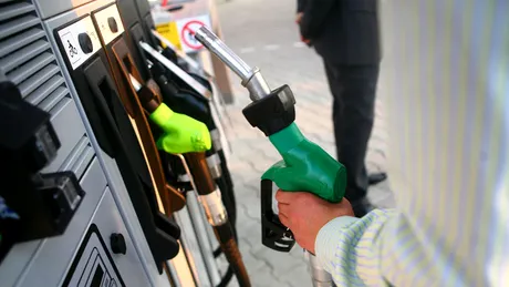 Coronavirusul a provocat o scădere a prețului la carburant în România. Unde se află cea mai ieftină benzină din țară?