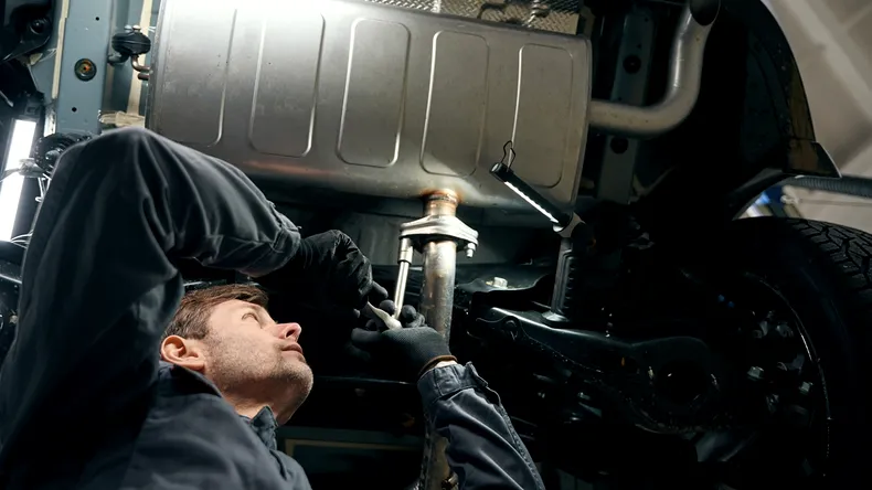 Care-i treaba cu filtrele de particule? Cum funcționează, de ce se înfundă și cum le protejezi