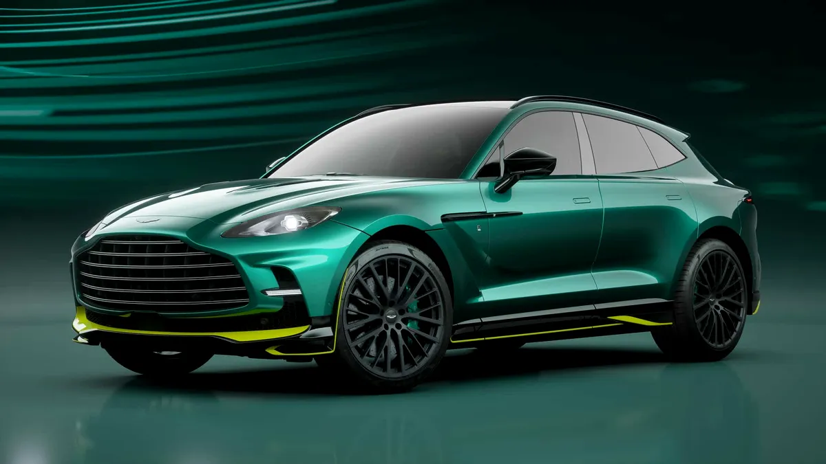 Aston Martin DBX707 primește un pachet special AMR23 Edition