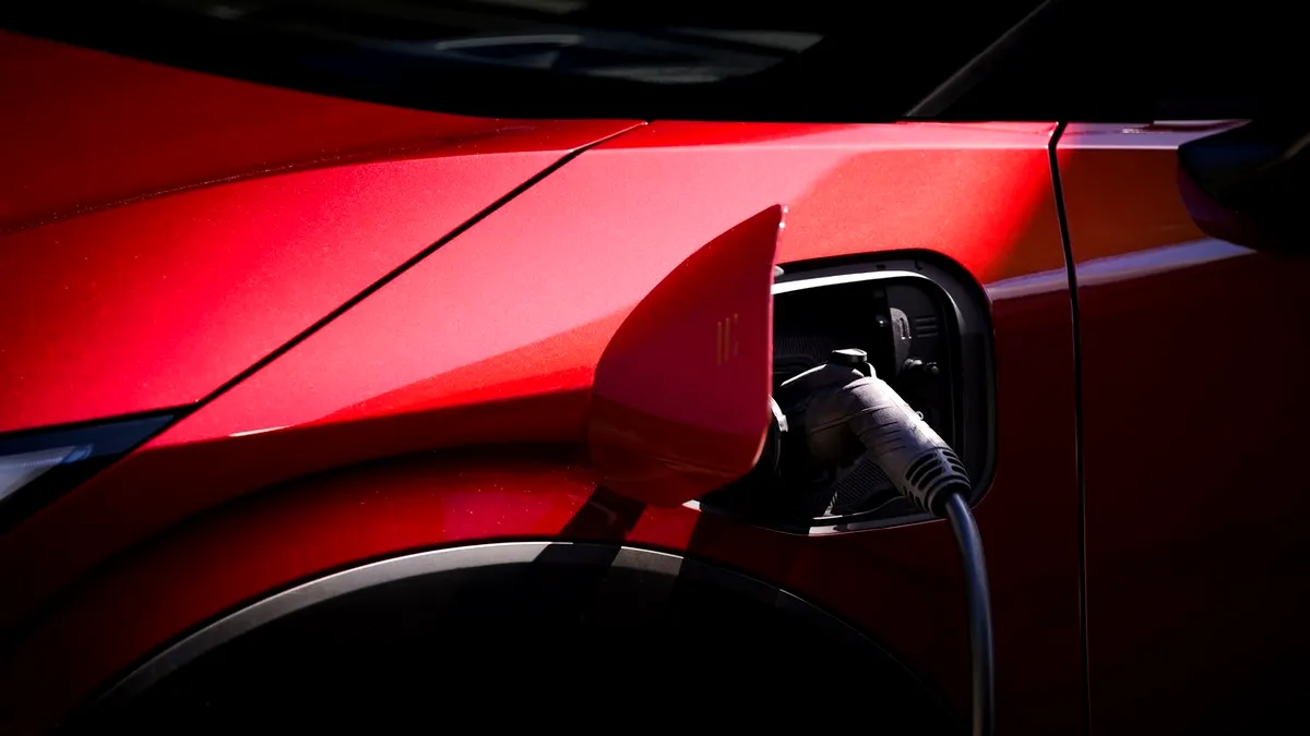 O mașină electrică a fost desemnată „Cea mai bună din lume” în 2026 de Women’s Worldwide Car of the Year