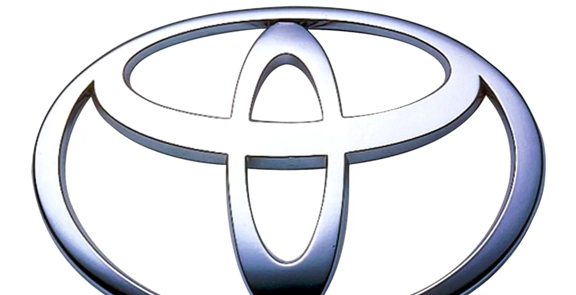 Profitul Toyota urcă cu 32%