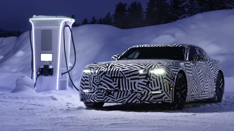 Primul Jaguar „renăscut” promite 1.000 de cai putere. Brandul britanic intră într-o nouă eră electrică