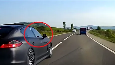 Panamera, într-un „test” real pe o şosea îngustă din România - VIDEO
