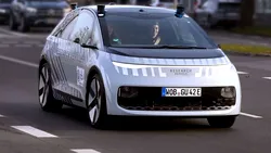 Volkswagen Gen.Urban ar putea fi primul taxi autonom european