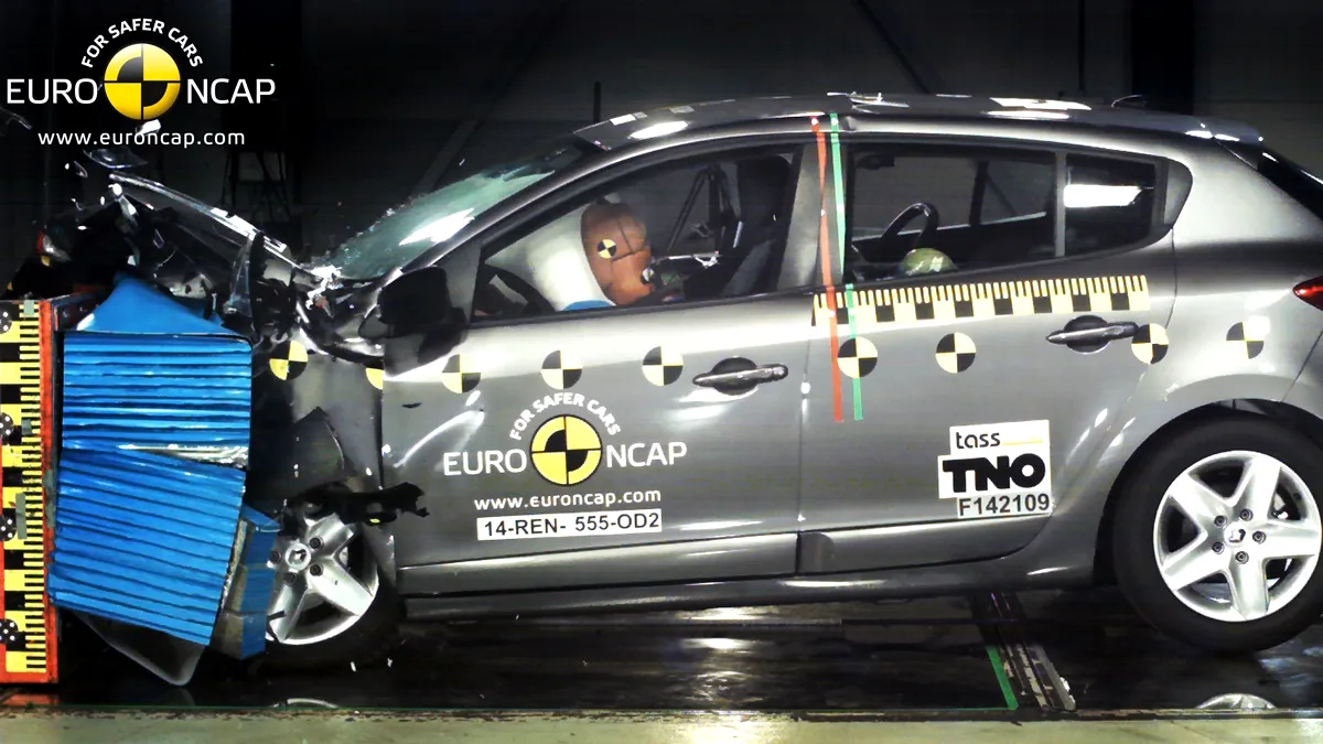 Renault Mégane, Citroën C-Elysée, Peugeot 301 - primele victime ale noilor reglementări EuroNCAP