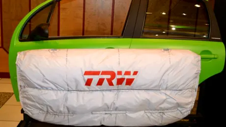TRW ar putea introduce airbag-uri laterale exterioare până în 2020