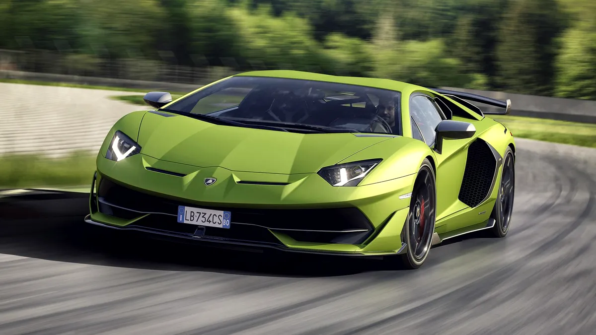 Primele imagini oficiale cu Lamborghini Aventador SVJ. Viteza maximă este 350 km/h - GALERIE FOTO