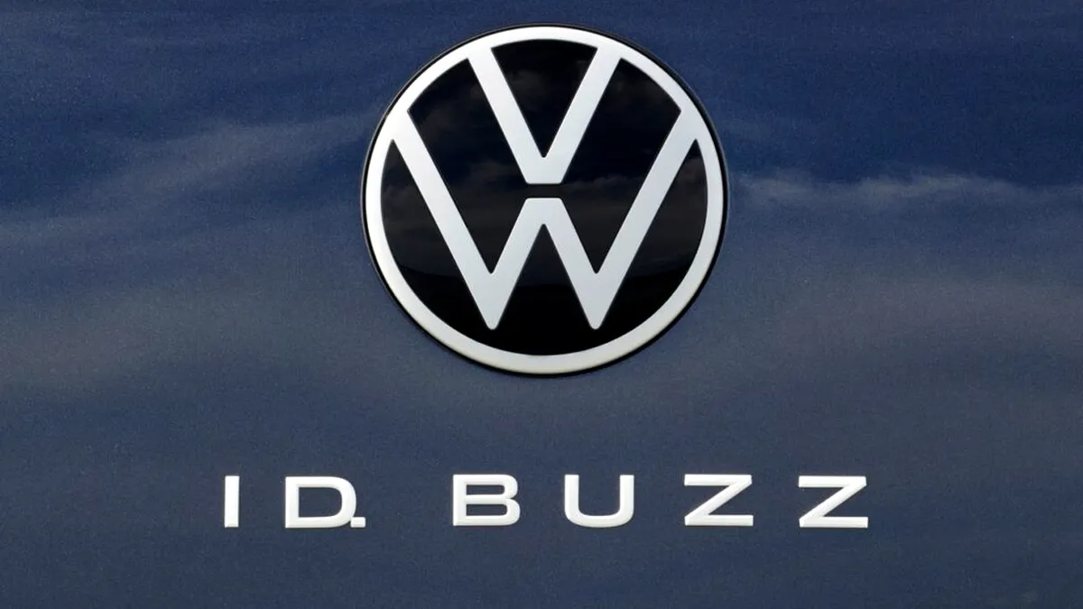 Volkswagen ID. Buzz a fost transformat în mini-rulotă - GALERIE FOTO