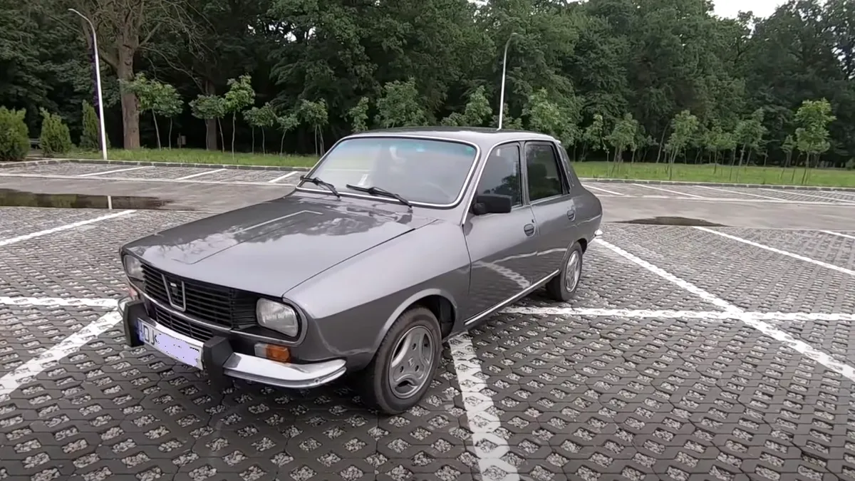 Cum arată cea mai dotată Dacia din lume, un 1300 din 1975? Proprietarul a scos-o la vânzare!