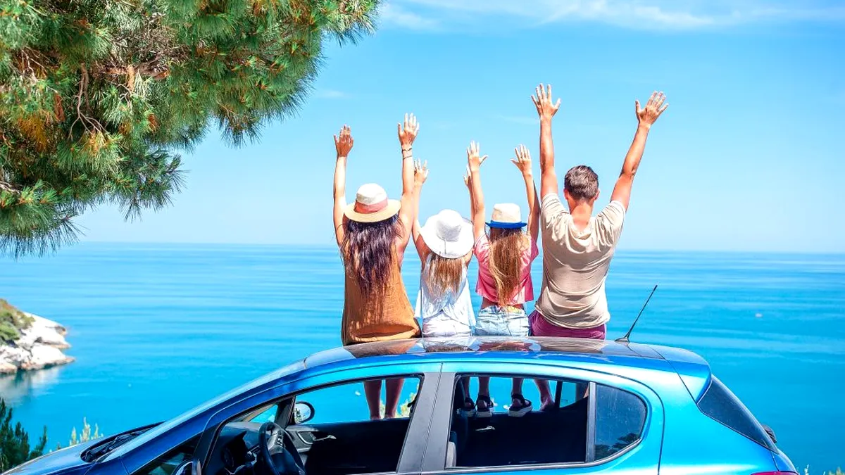 Cum îți pregătești mașina pentru vacanță: Sfaturi pentru o călătorie fără stres