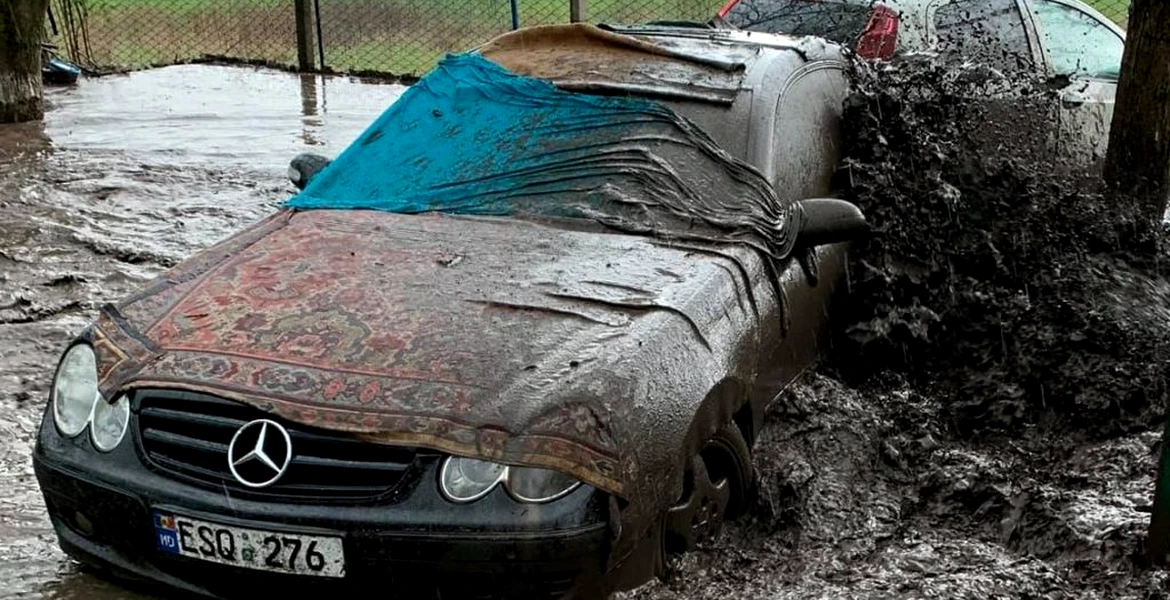 Ireal! Acest Mercedes încă pornește după ce a fost victima unei inundații la Chișinău