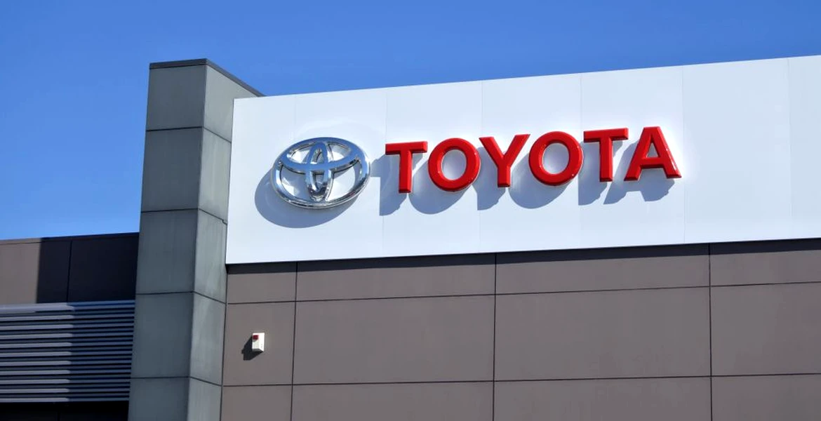 Și Toyota închide uzinele din China, forțată de epidemia de coronavirus