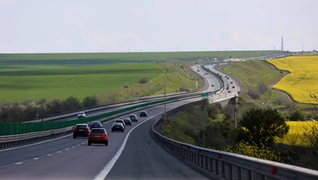 O plajă din Balcani, cea mai frumoasă din Europa. Unde e, cum ajungi cu mașina și cât durează drumul