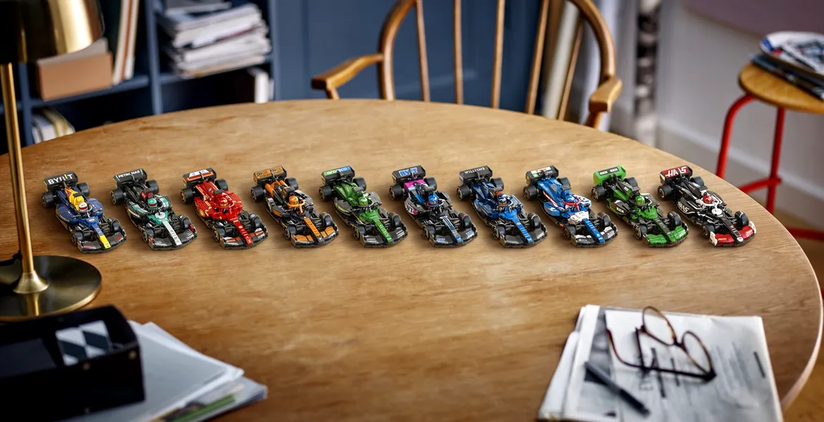 Noua gamă LEGO X Formula 1 debutează la Marele Premiu din Las Vegas. Pasionații vor putea construi monoposturile din 2024
