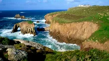 Planeta se schimbă radical! Un nou OCEAN, pe cale să ia naștere, după ce un continent uriaș se rupe în două