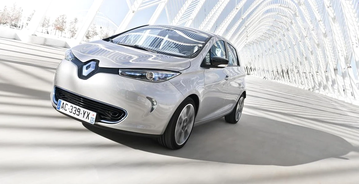 Renault visează frumos: cum va fi să mergem cu maşinile autonome. VIDEO