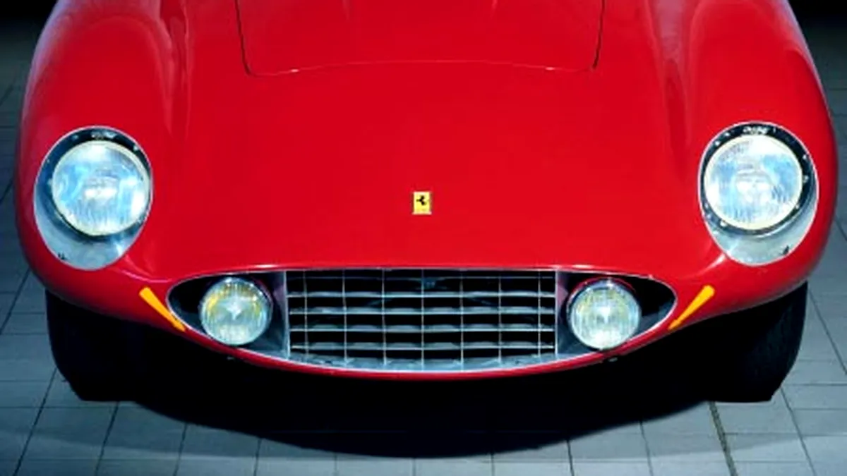 Licitaţie cu maşini Ferrari de milioane