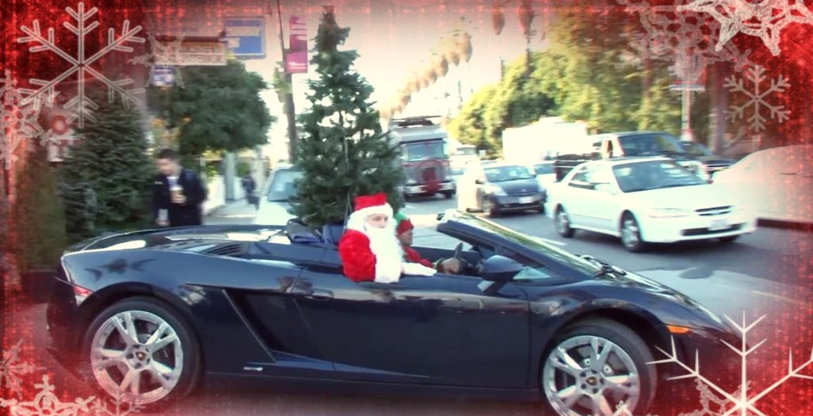 Moş Crăciun schimbă sania cu un Lamborghini. VIDEO