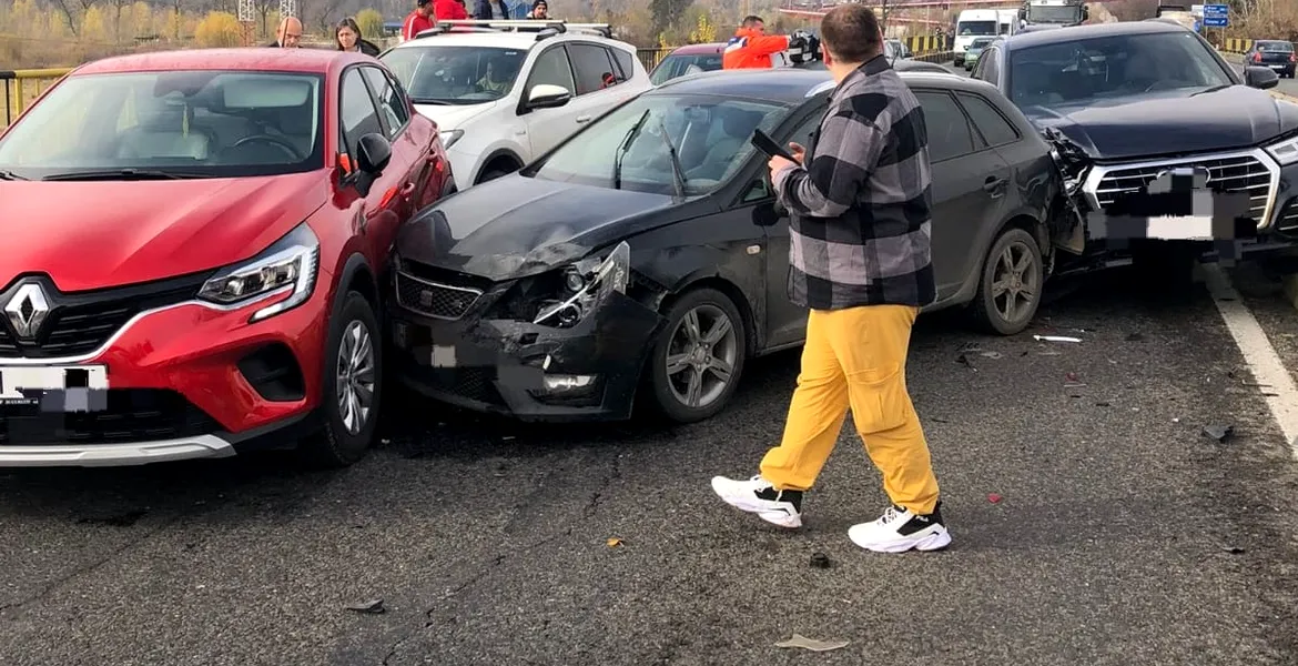 Accident în lanț 2025: De ce sunt obligați și șoferii nevinovați să plătească despăgubiri?