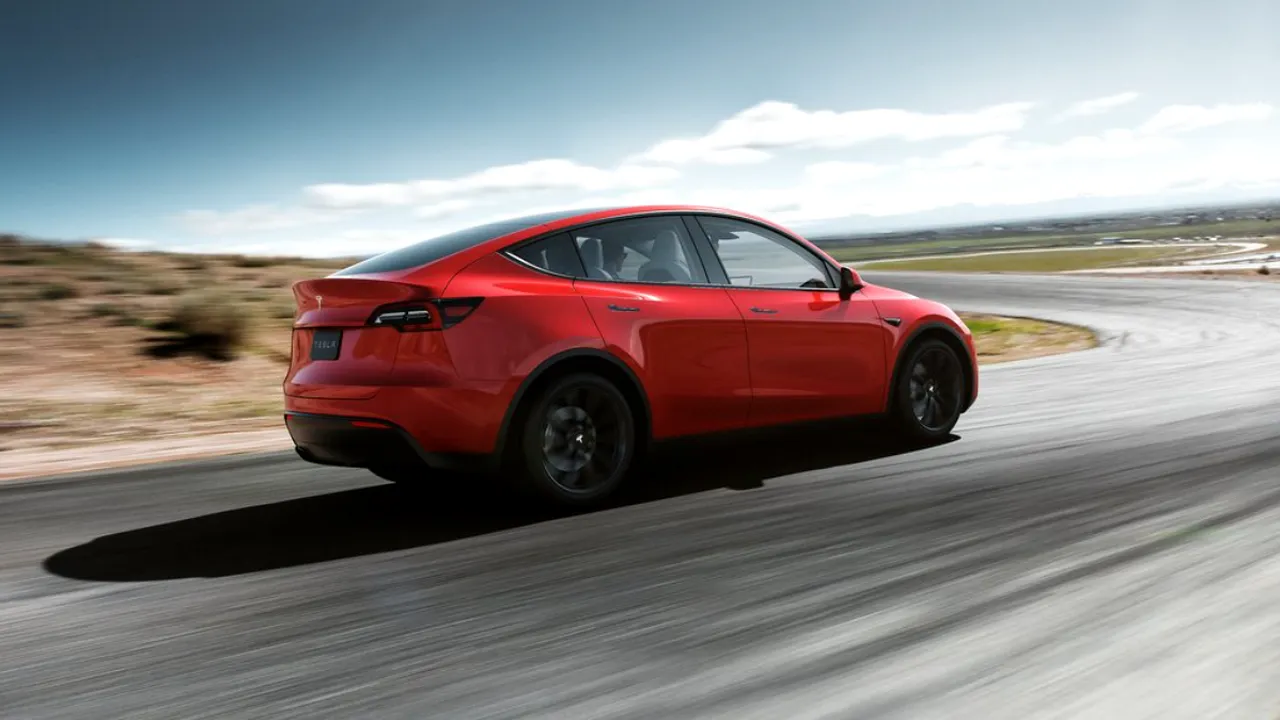 cat-costa-cele-mai-ieftine-masini-de-la-tesla-in-romania-model-3-si-y-au-preturi-ce-rivalizeaza-cu-ale-lui-vw-passat 1 