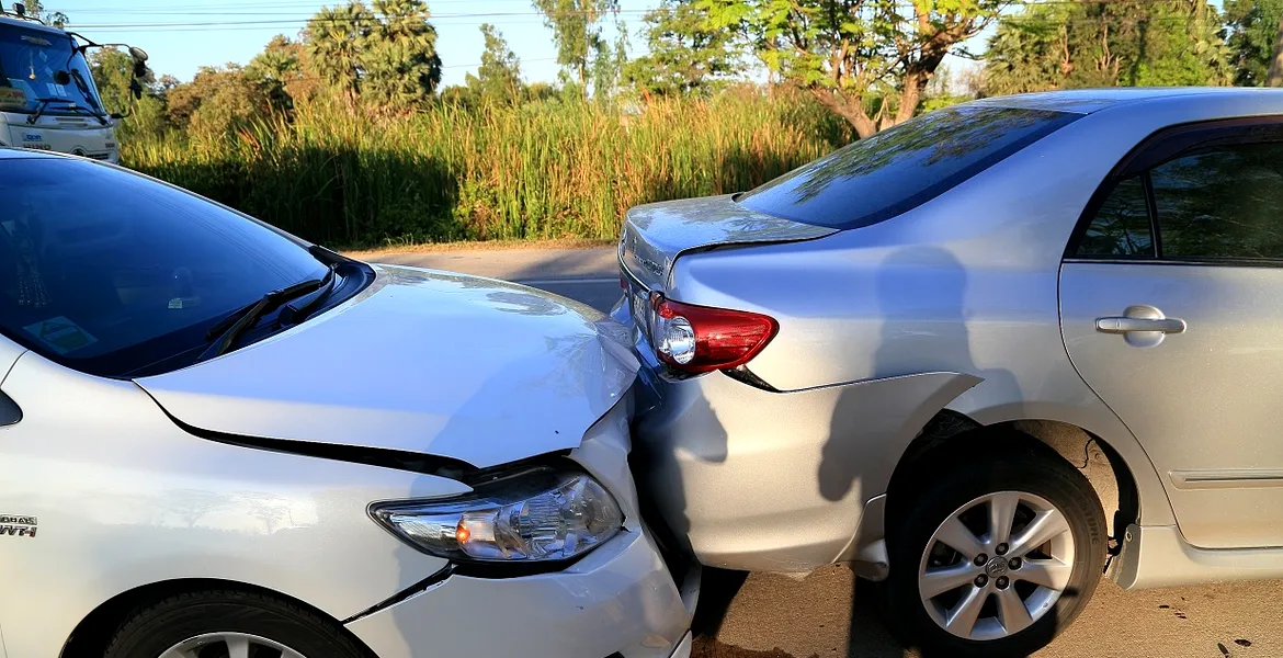 Trei manevre ca să eviți un accident rutier. Doar șoferii foarte buni le cunosc | VIDEO