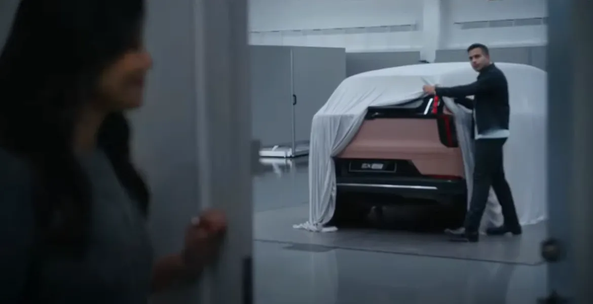 Primele imagini cu succesorul lui Volvo XC60. Modelul va folosi o platformă tehnică nouă – VIDEO