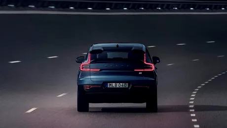 Volvo va introduce funcția de conducere autonomă nesupravegheată de om