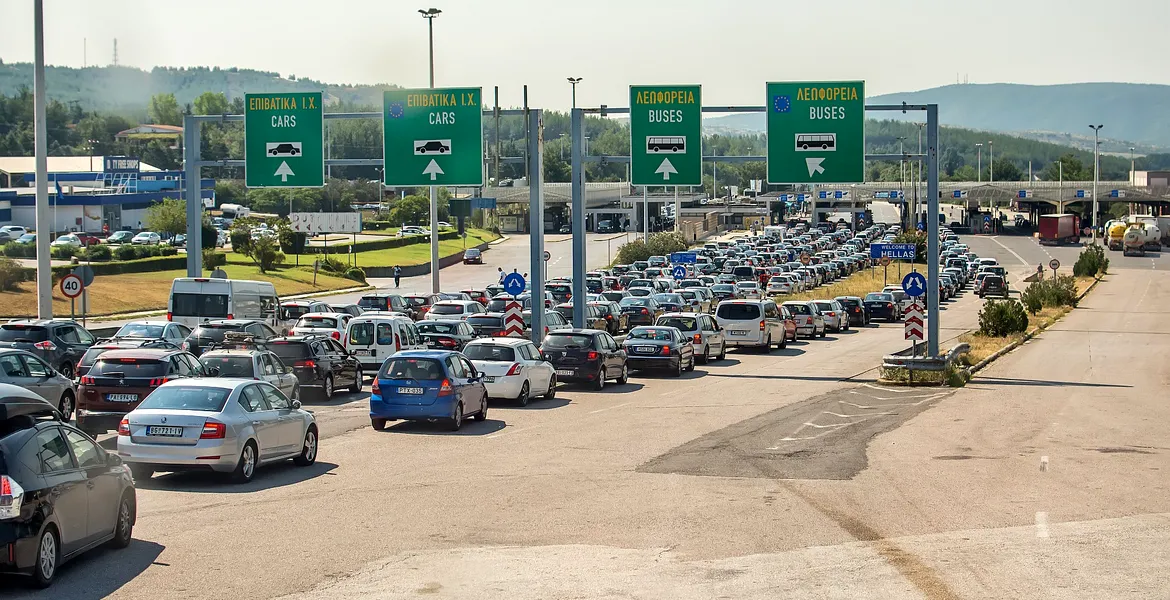 Care este motivul pentru care grecii au închis cinci puncte de trecere a frontierei