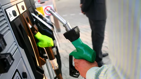 Ce poți face ca să te ferești de țepele de la benzinărie?
